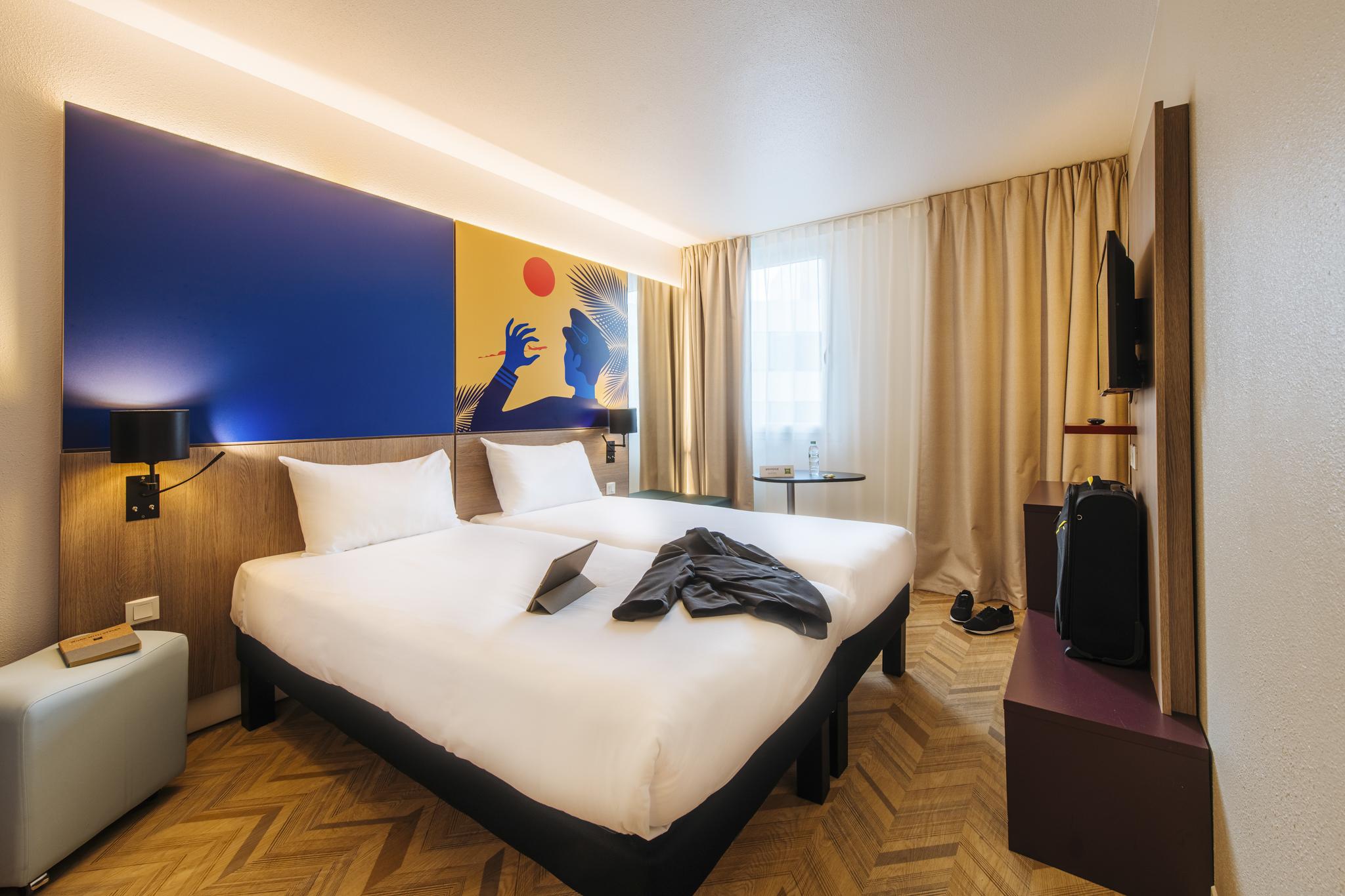 Ibis Styles Nice Aeroport Arenas Экстерьер фото
