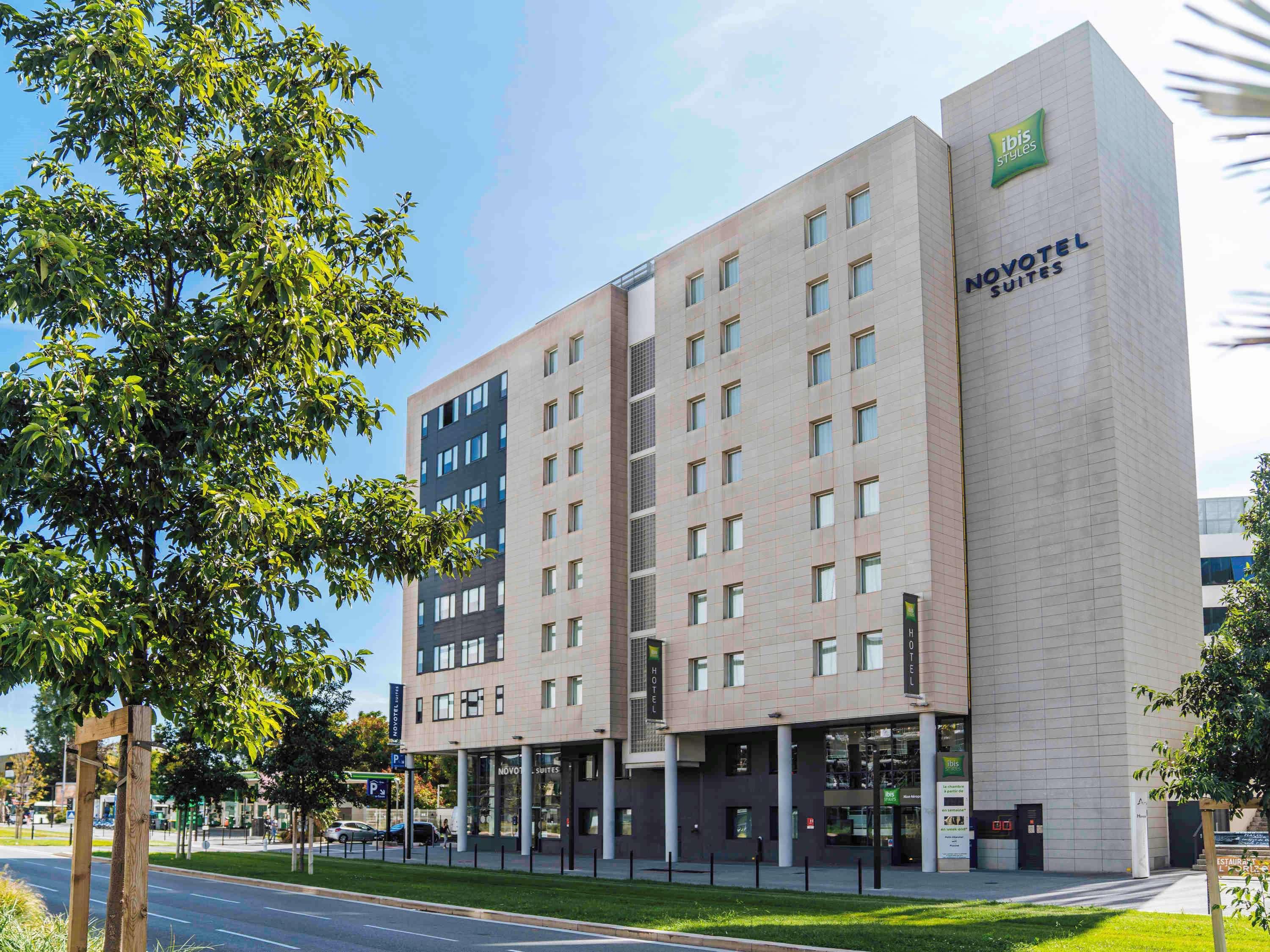 Ibis Styles Nice Aeroport Arenas Экстерьер фото